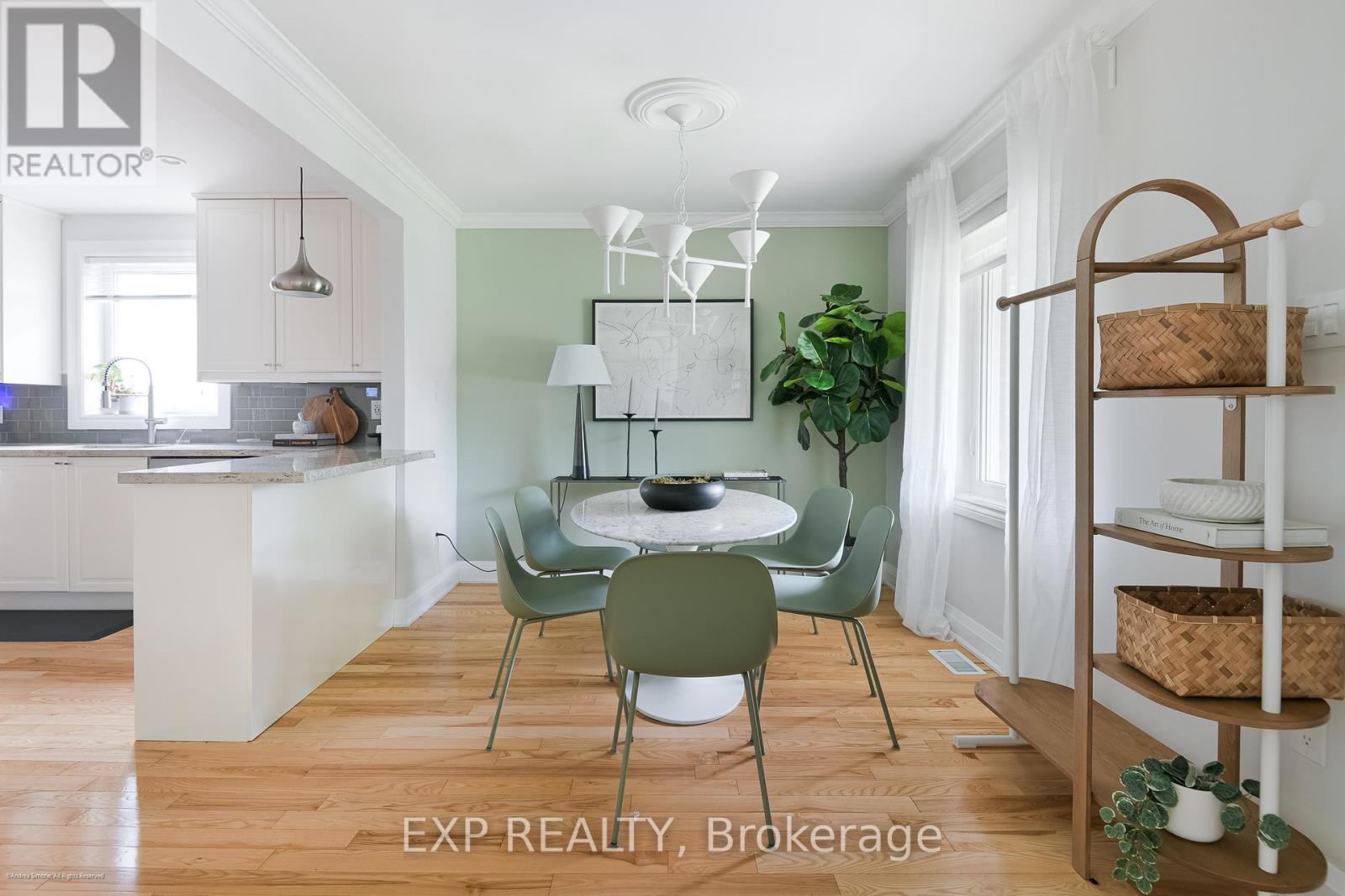 125 Treeview Drive, Toronto, Ontario  M8W 4C4 - Photo 10 - W13476326