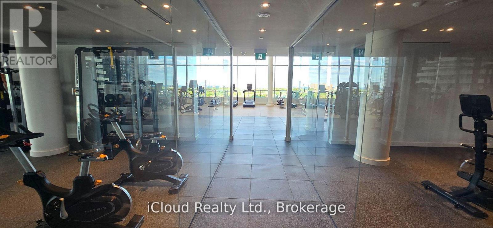 4006 - 448 Burnhamthorpe Road W, Mississauga, Ontario L5B 0R4 - Photo 10 - W13476502