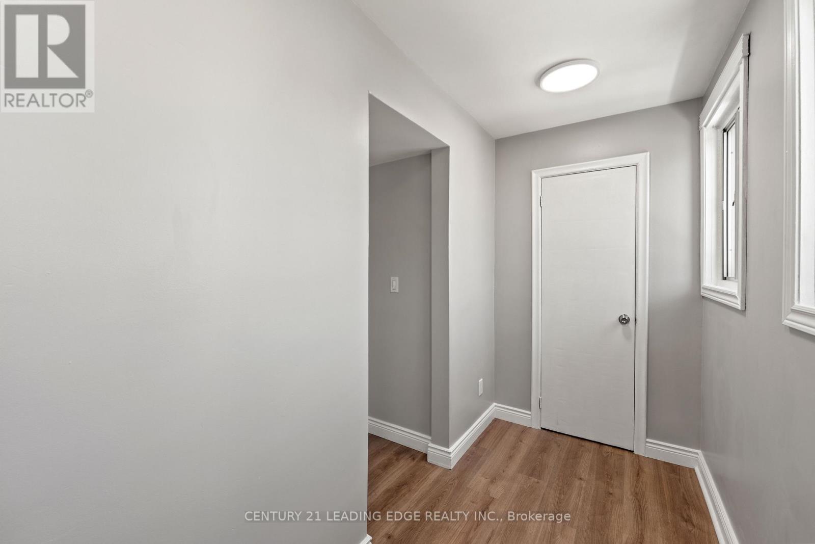 27 Chilcot Avenue, Toronto, Ontario  M9W 1T9 - Photo 37 - W13476576