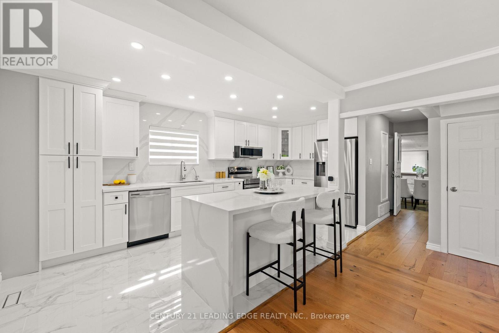 27 Chilcot Avenue, Toronto, Ontario  M9W 1T9 - Photo 15 - W13476576