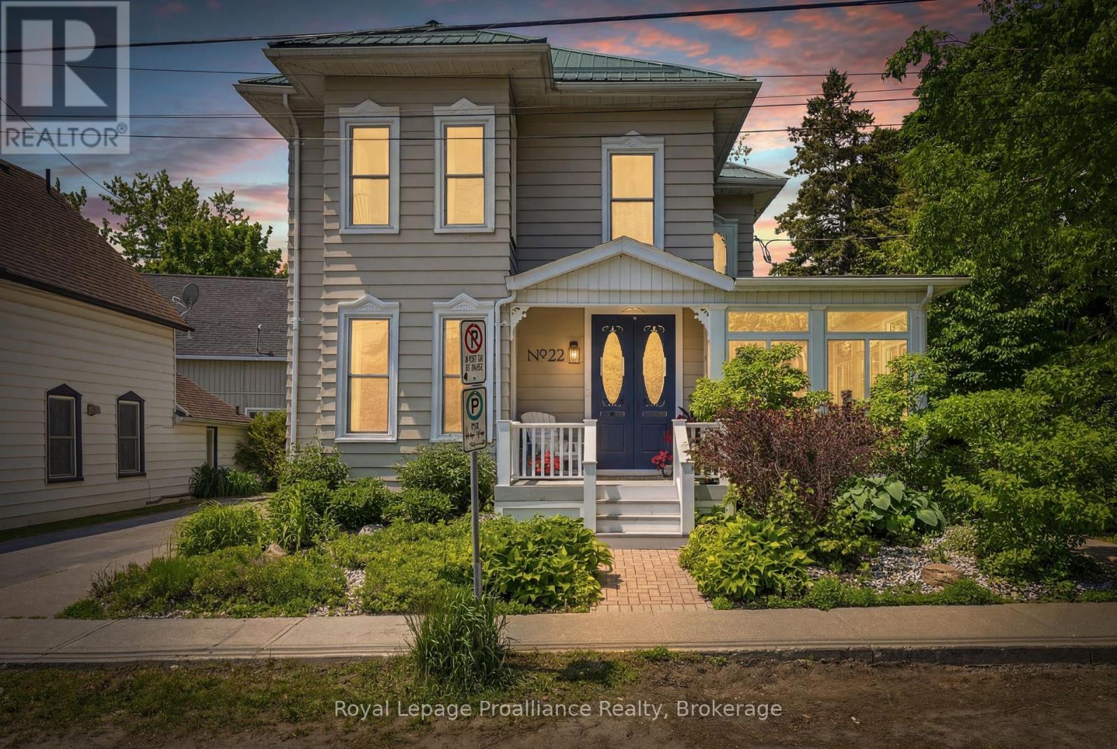 22 WEST STREET, Prince Edward County, Ontario