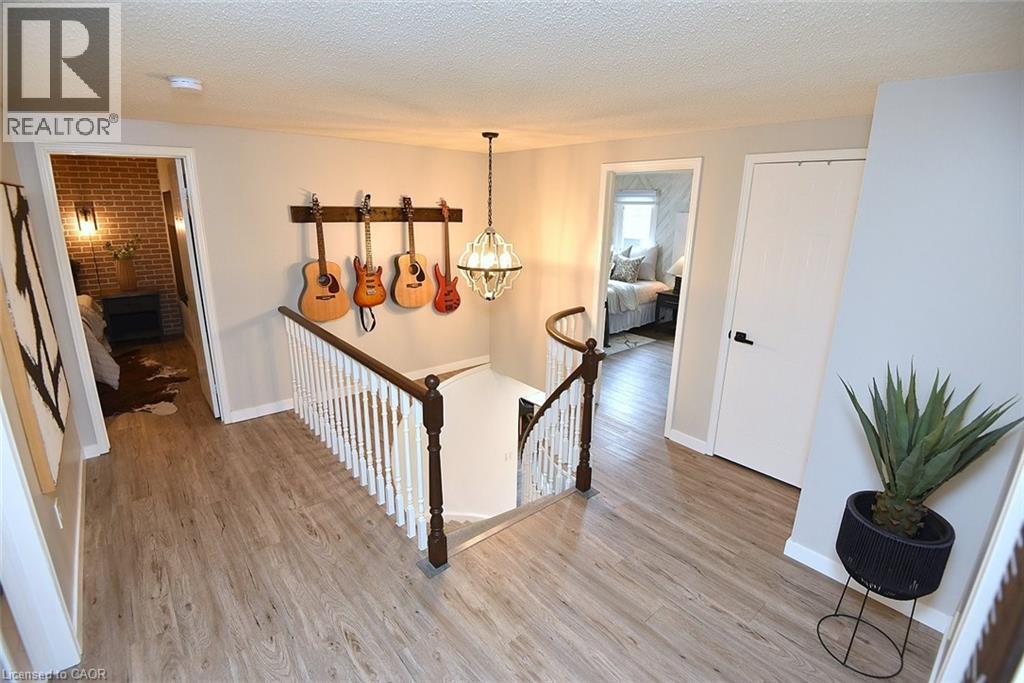 2039 Hunters Wood Drive, Burlington, Ontario  L7M 2V5 - Photo 26 - 40840670