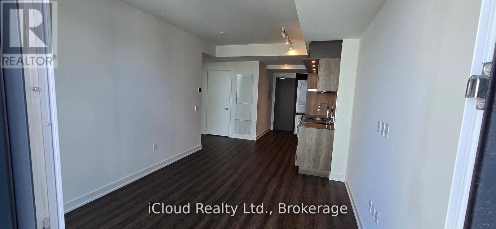 4006 - 448 Burnhamthorpe Road W, Mississauga, Ontario L5B 0R4 - Photo 13 - W13476502