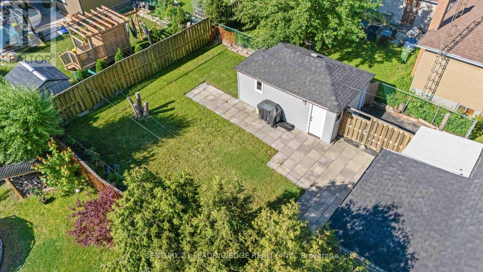 27 Chilcot Avenue, Toronto, Ontario  M9W 1T9 - Photo 49 - W13476576