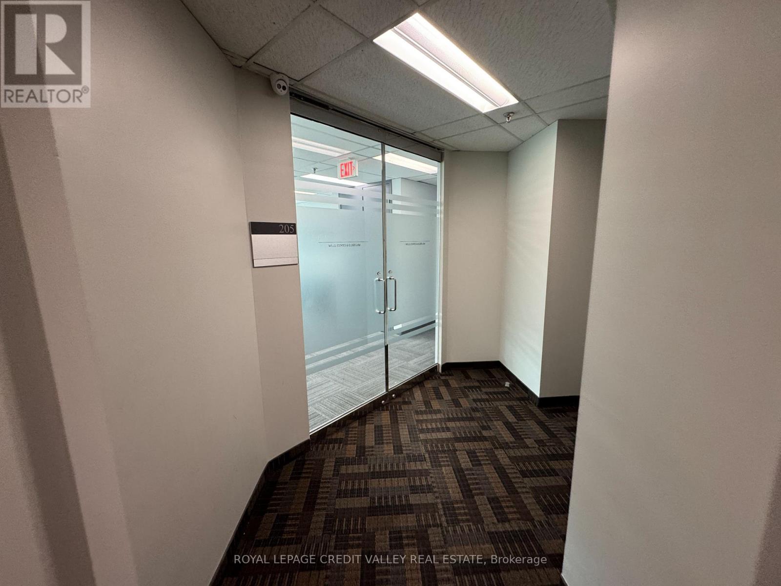 205a - 2800 Skymark Avenue, Mississauga, Ontario  L4W 5A6 - Photo 4 - W13476748