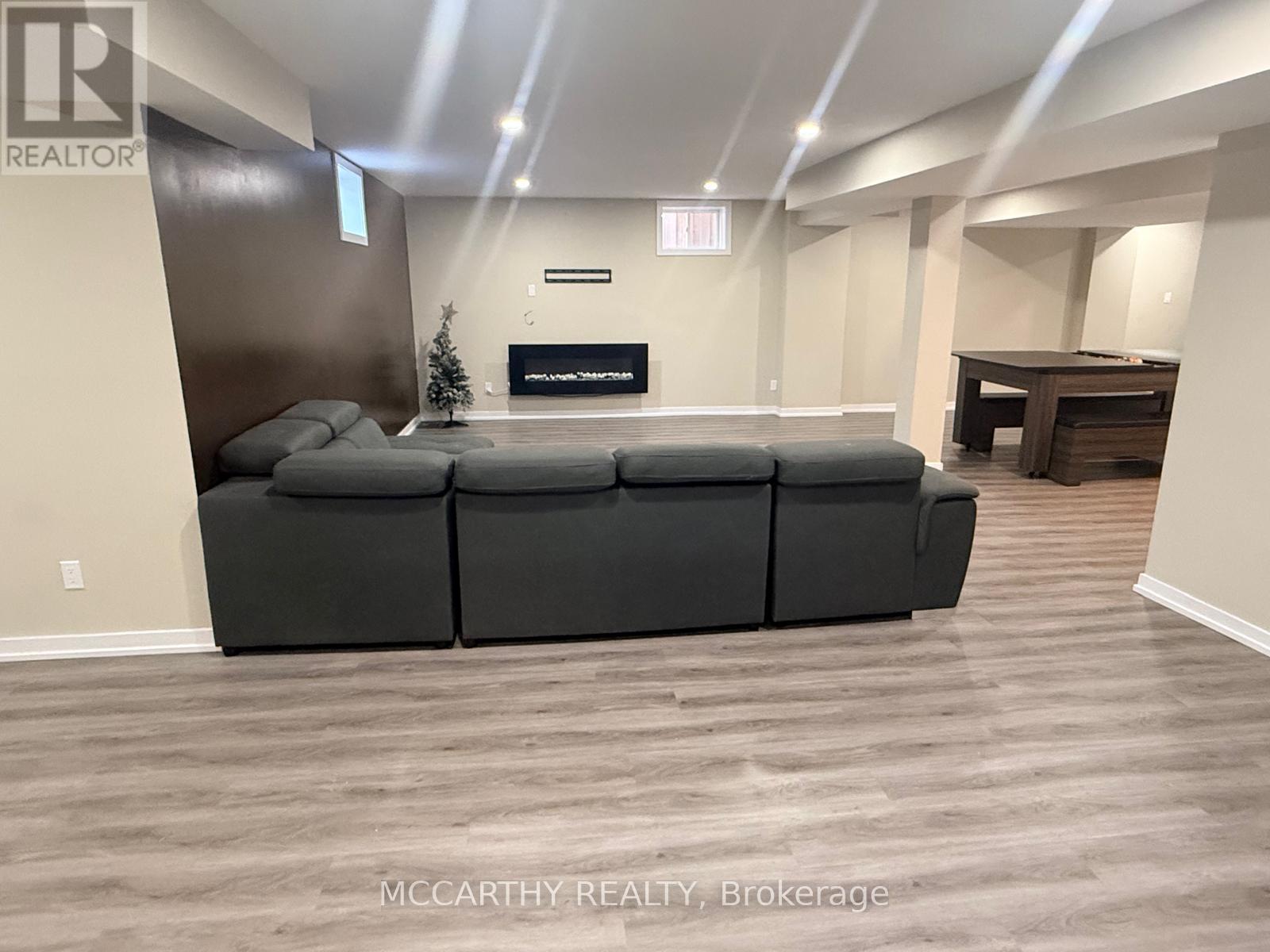 124 Johnson Drive, Shelburne, Ontario  L9V 3V9 - Photo 34 - X12917284