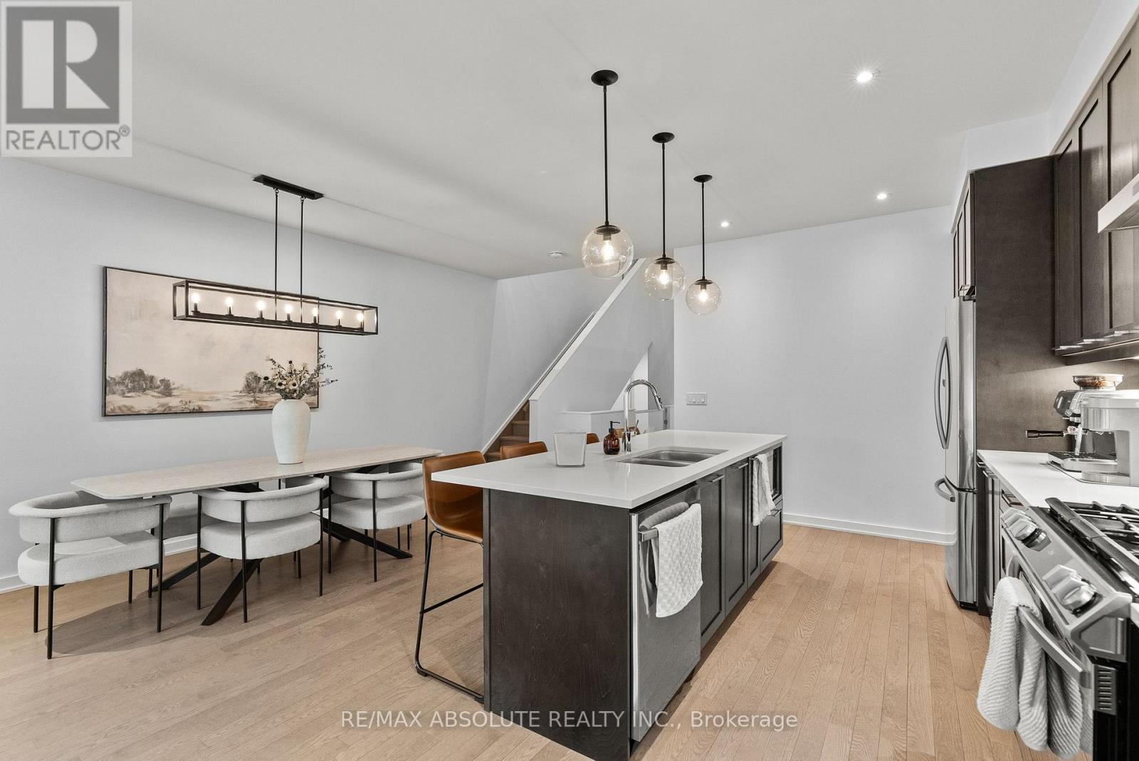 867 Chipping Circle, Ottawa, Ontario  K4M 0E7 - Photo 4 - X13474530