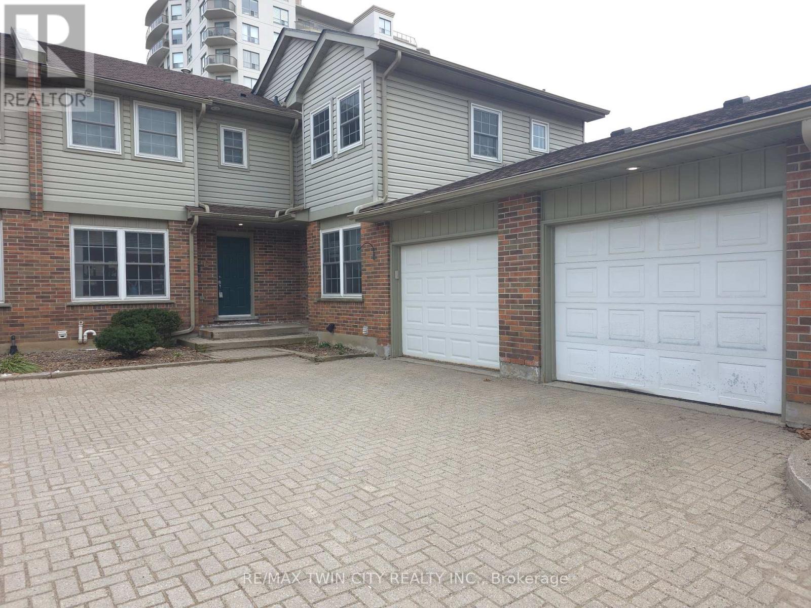 6 - 250 KEATS WAY, Waterloo, Ontario