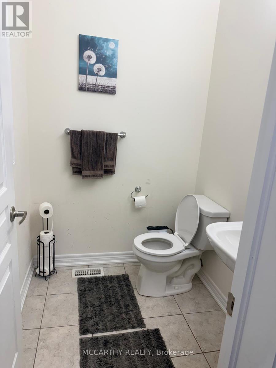 124 Johnson Drive, Shelburne, Ontario  L9V 3V9 - Photo 10 - X12917284