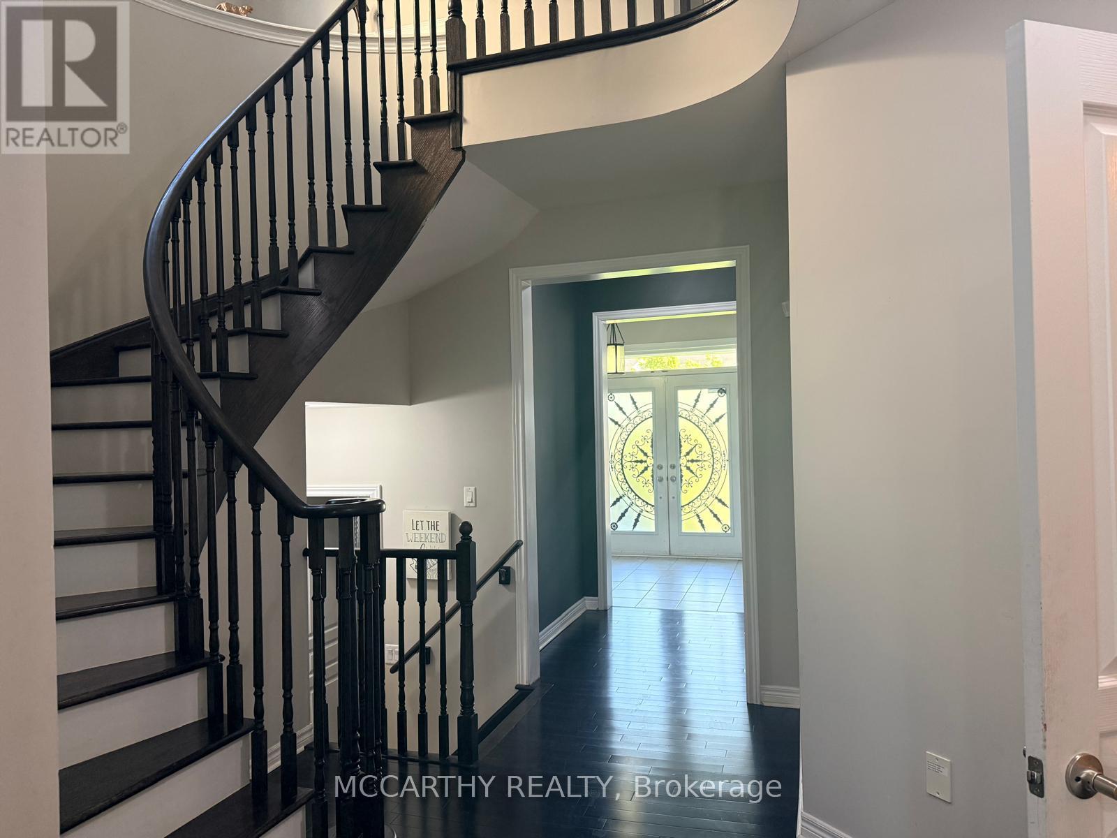 124 Johnson Drive, Shelburne, Ontario  L9V 3V9 - Photo 3 - X12917284