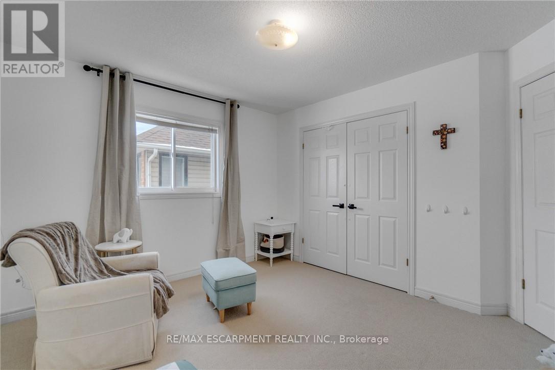 191 Hawkswood Trail, Hamilton, Ontario  L9B 2T1 - Photo 38 - X12957620