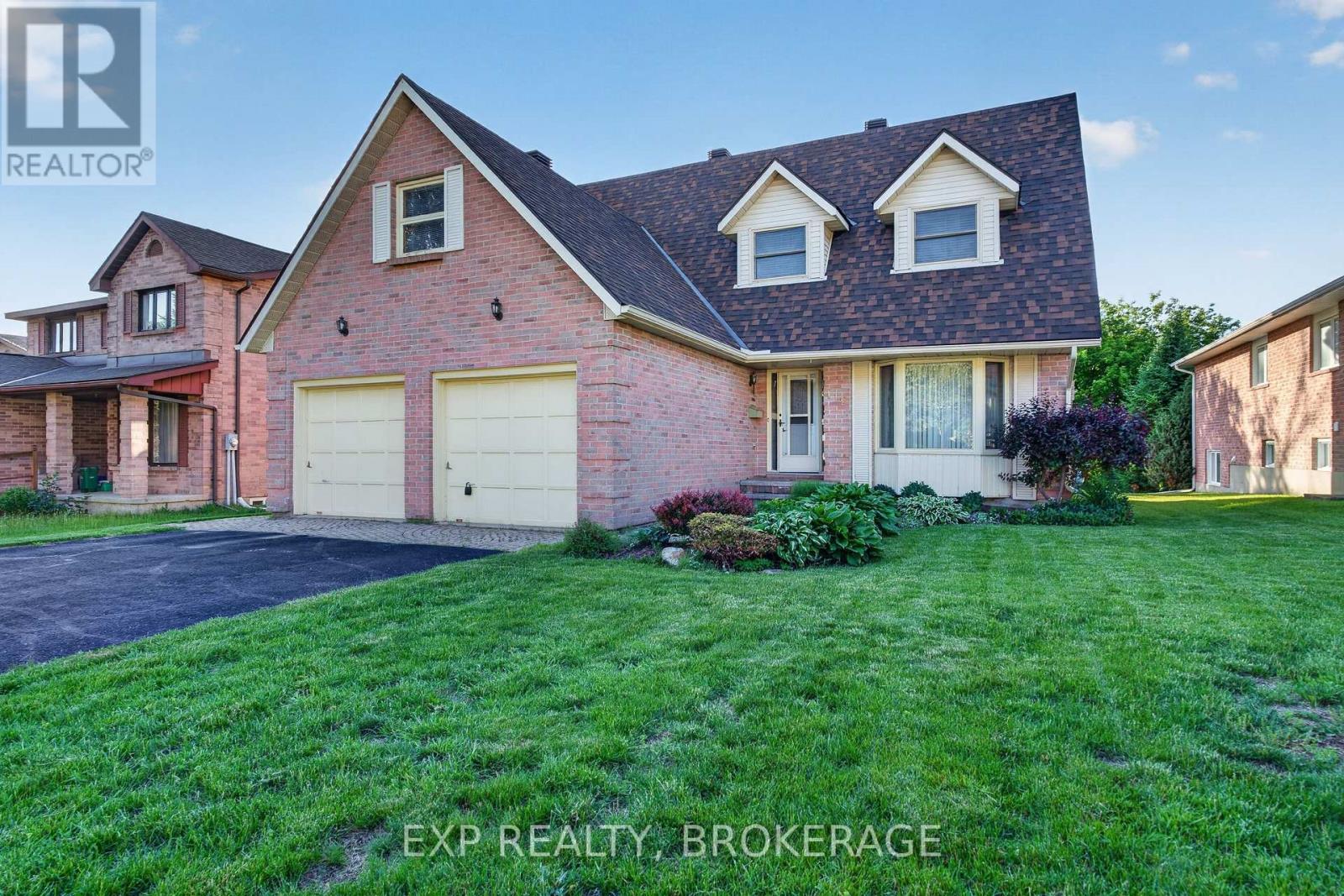 116 Margaret Place, Brockville, Ontario  K6V 6Y3 - Photo 2 - X13446272