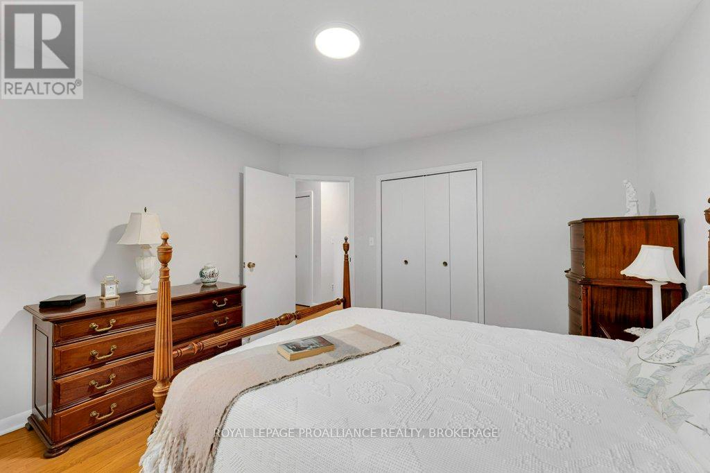 148 Campbell Crescent, Kingston, Ontario K7M 1Z5 - Photo 21 - X13474022