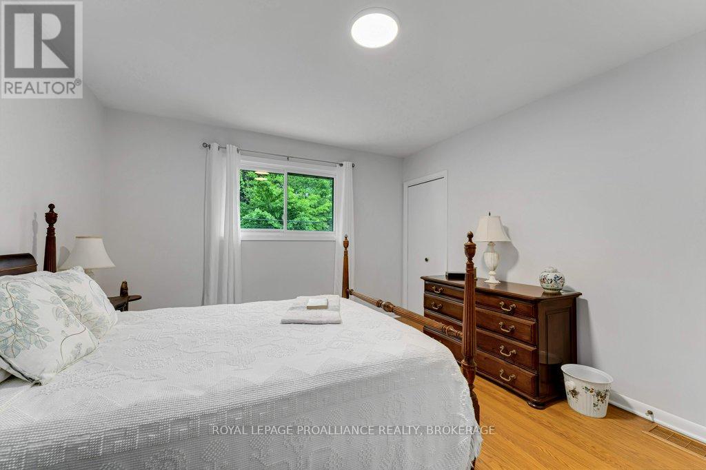148 Campbell Crescent, Kingston, Ontario K7M 1Z5 - Photo 20 - X13474022