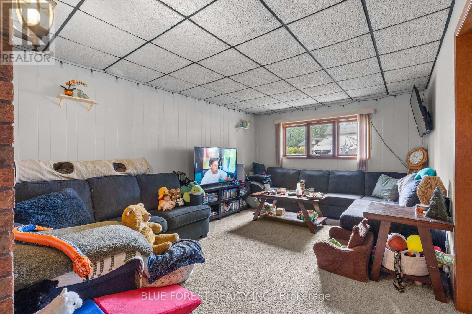 191 Victoria Street, Southwest Middlesex, Ontario  N0L 1M0 - Photo 32 - X13477784