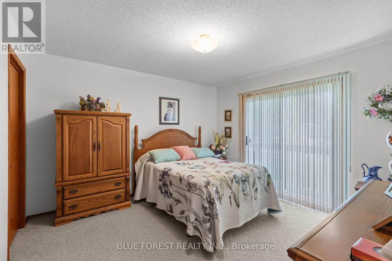 191 Victoria Street, Southwest Middlesex, Ontario  N0L 1M0 - Photo 35 - X13477784