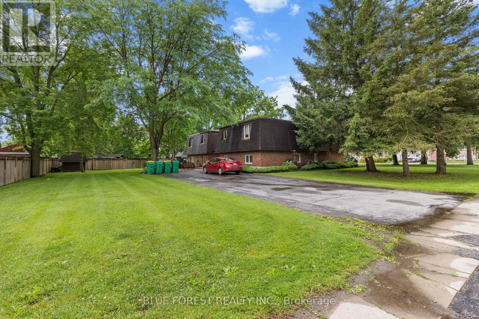 191 Victoria Street, Southwest Middlesex, Ontario  N0L 1M0 - Photo 4 - X13477784