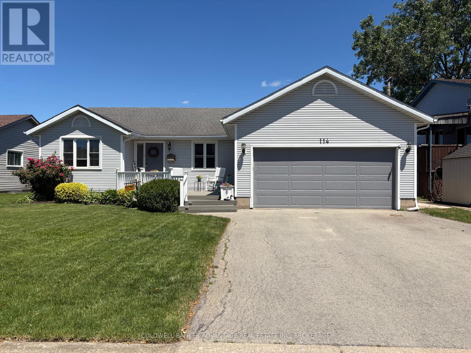 114 CALLA TERRACE, Welland, Ontario