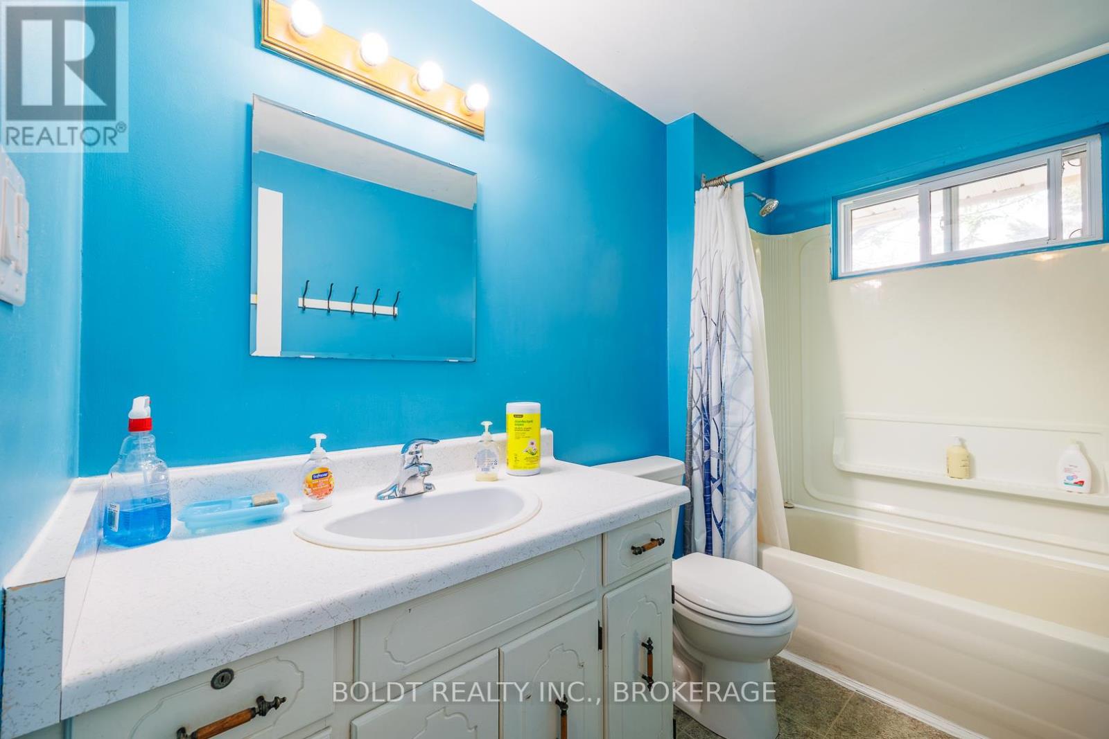 29 Tupper Drive, Thorold, Ontario L2V 4G8 - Photo 12 - X13474260