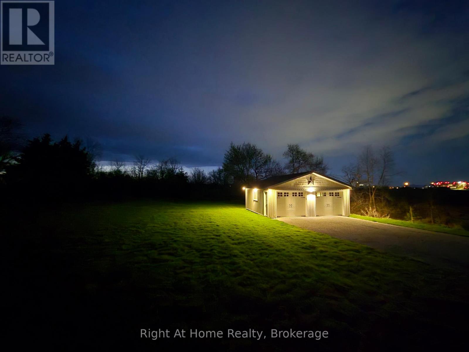 1483 Fifth Ave Louth, St. Catharines, Ontario  L2R 6P7 - Photo 43 - X13472230