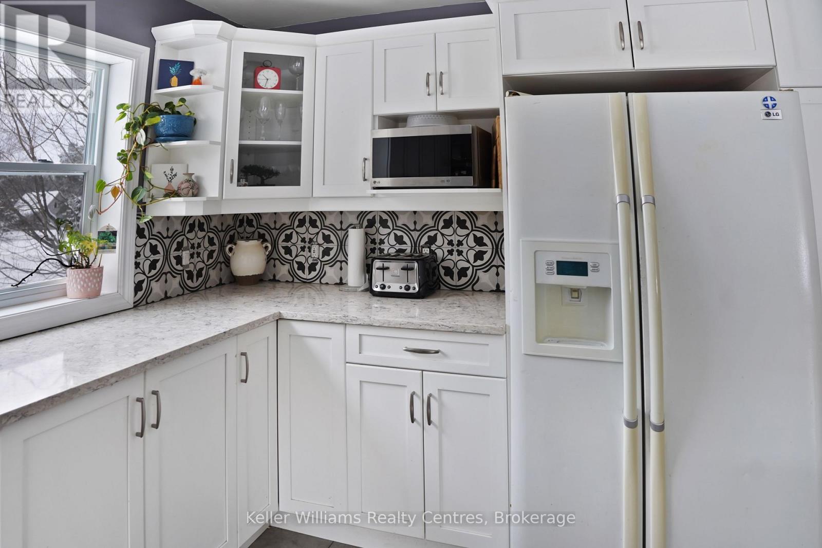27 Pine Tree Drive, South Bruce Peninsula, Ontario  N0H 1P0 - Photo 16 - X13477838