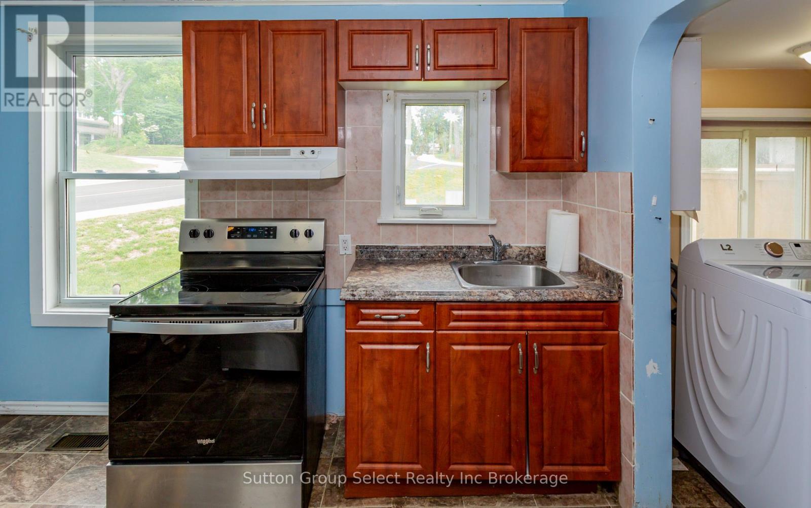 724 Rathbourne Avenue, Woodstock, Ontario  N4S 4L5 - Photo 12 - X13477834