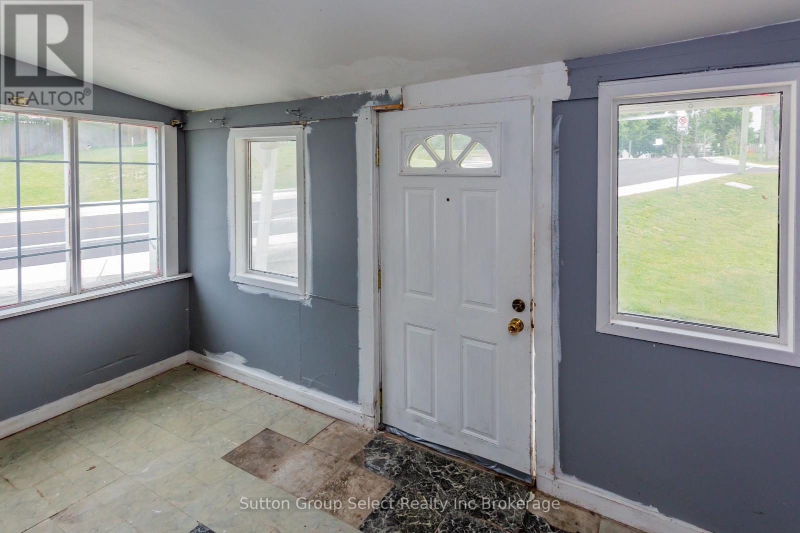 724 Rathbourne Avenue, Woodstock, Ontario  N4S 4L5 - Photo 6 - X13477834
