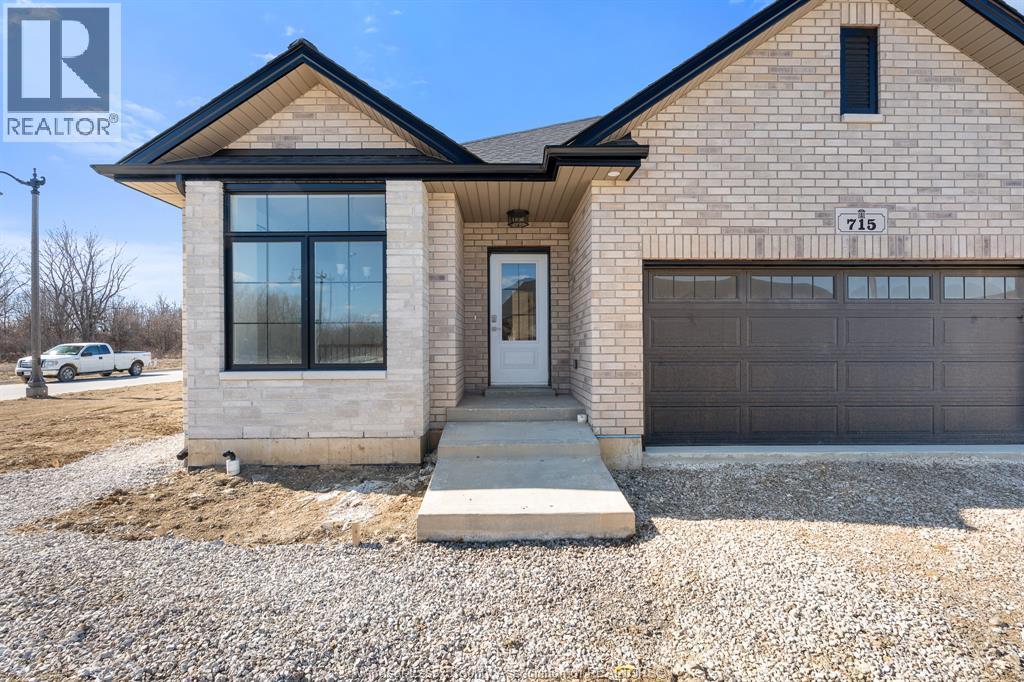715 Elliot Point Road Unit# A, Amherstburg, Ontario  N9V 0H1 - Photo 4 - 26014899