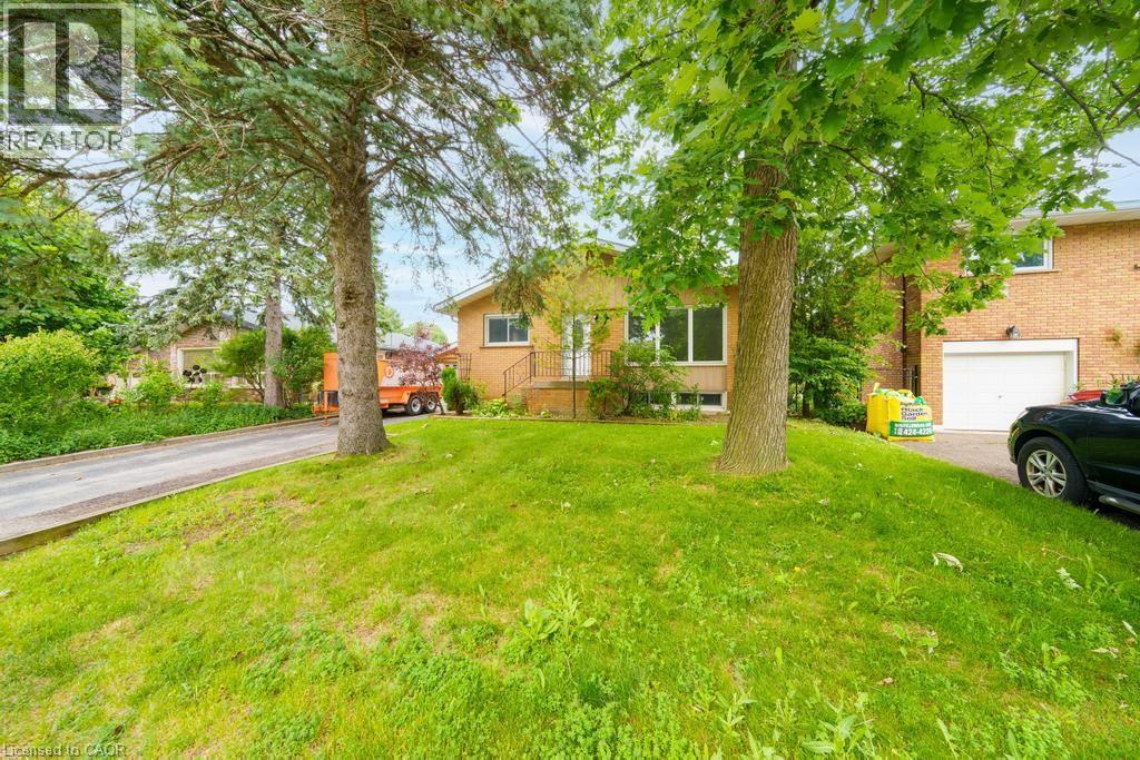 46 Sanatorium Road, Hamilton, Ontario  L9C 1Y2 - Photo 2 - 40829689