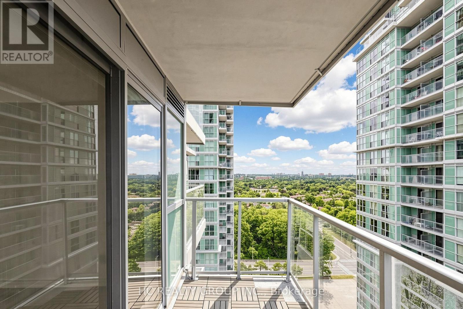 2108 - 70 Town Centre Court, Toronto, Ontario  M1P 4Y7 - Photo 18 - E13470188