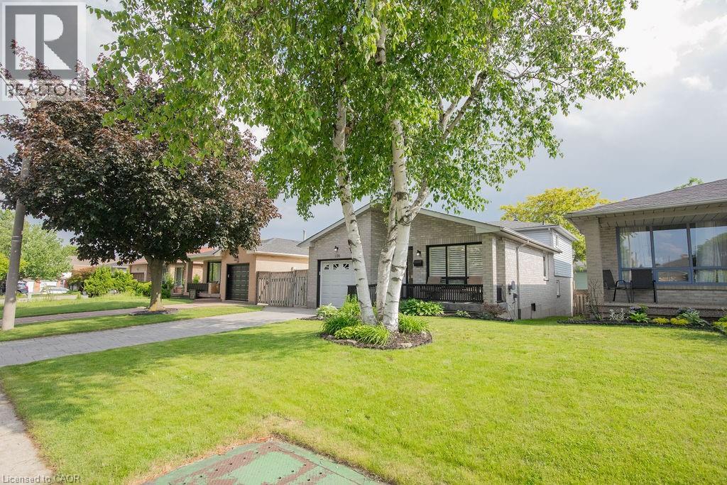 106 Ossington Drive, Hamilton, Ontario  L8W 3S5 - Photo 2 - 40839038