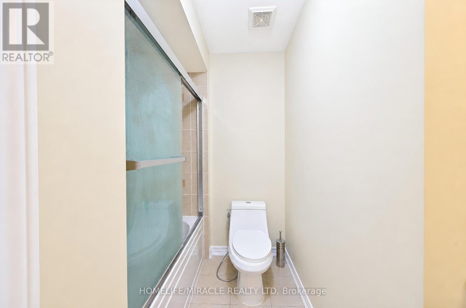 34 Washburn Road, Brampton, Ontario  L6P 3V6 - Photo 38 - W13473946