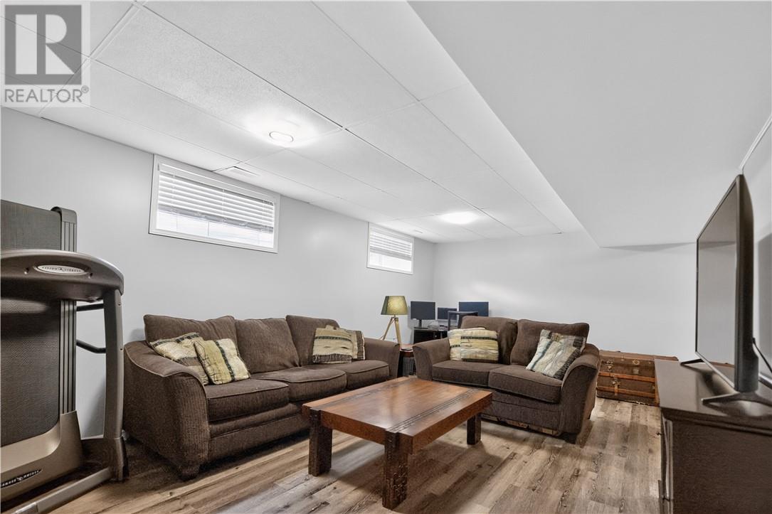 4274 Roy Avenue, Hanmer, Ontario  P3P 1N3 - Photo 34 - 2128746