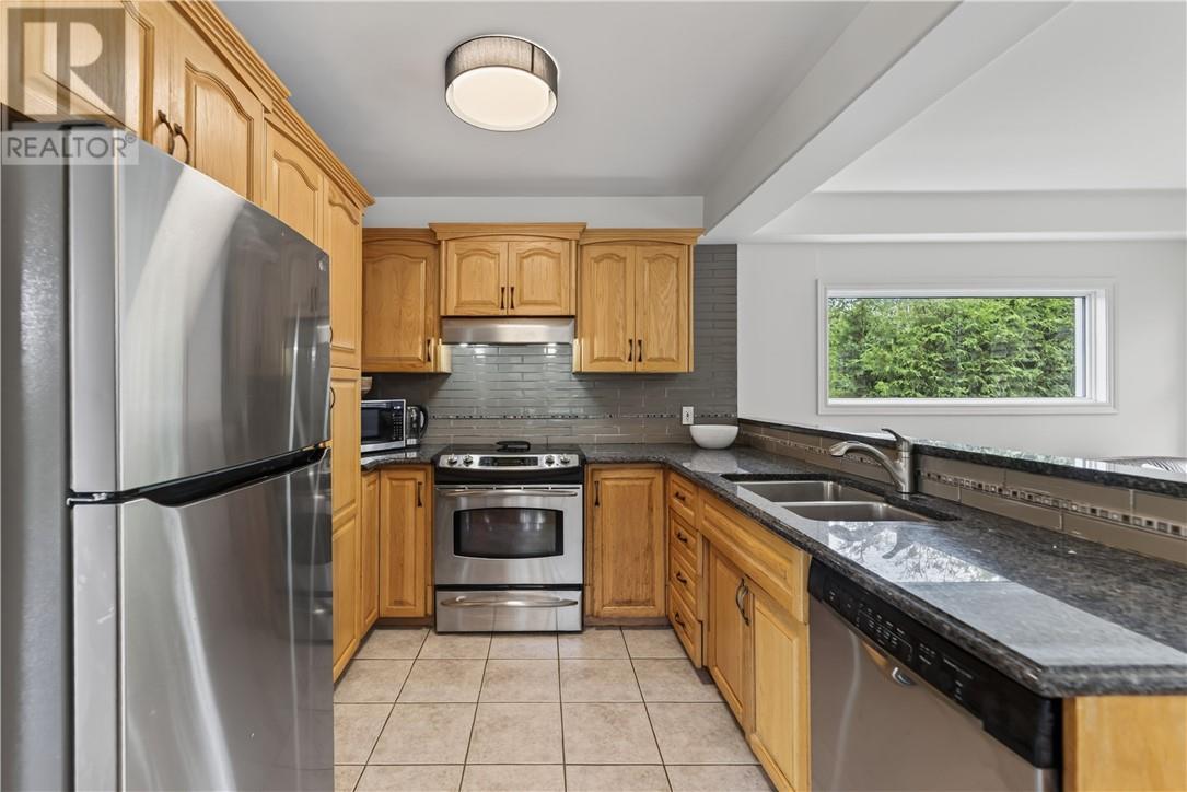 940 Roderick Avenue, Sudbury, Ontario  P3E 6J5 - Photo 7 - 2128526