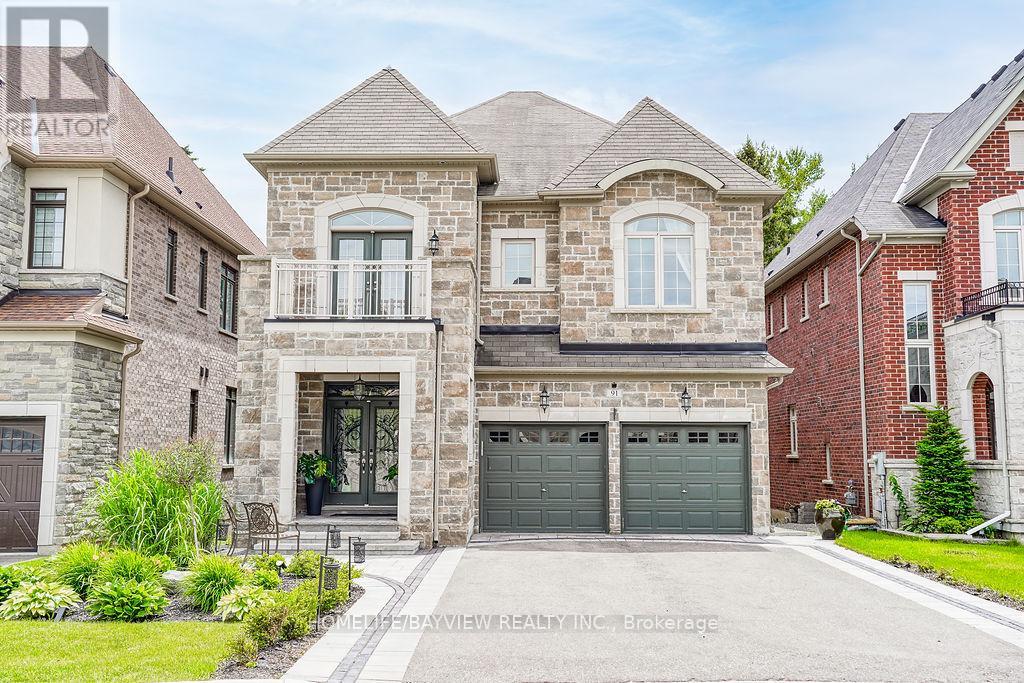 91 MARBROOK STREET, Richmond Hill, Ontario