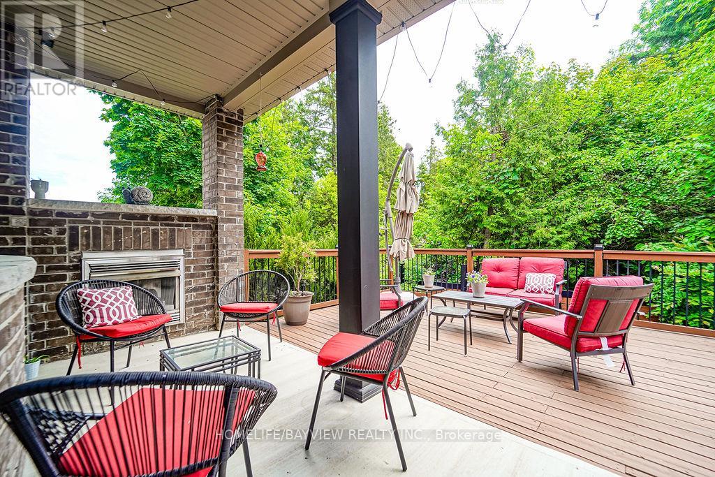 91 Marbrook Street, Richmond Hill, Ontario  L4C 0Y8 - Photo 10 - N13477622