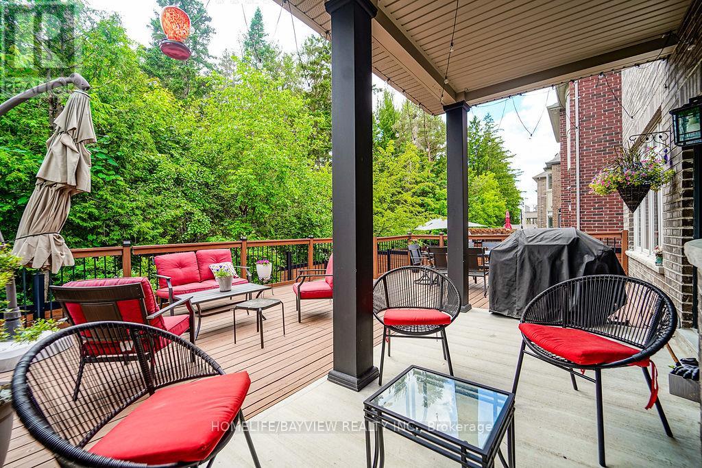 91 Marbrook Street, Richmond Hill, Ontario  L4C 0Y8 - Photo 11 - N13477622