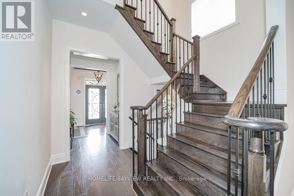 91 Marbrook Street, Richmond Hill, Ontario  L4C 0Y8 - Photo 17 - N13477622