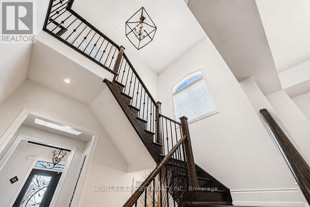 91 Marbrook Street, Richmond Hill, Ontario  L4C 0Y8 - Photo 19 - N13477622