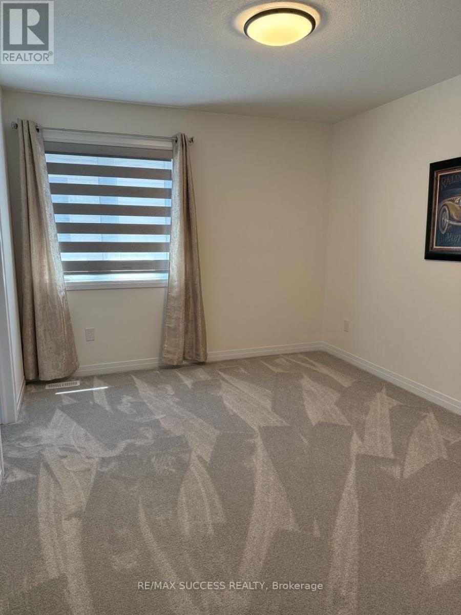 149 Savannah Ridge Drive, Brant, Ontario  N3L 0G5 - Photo 12 - X13238618