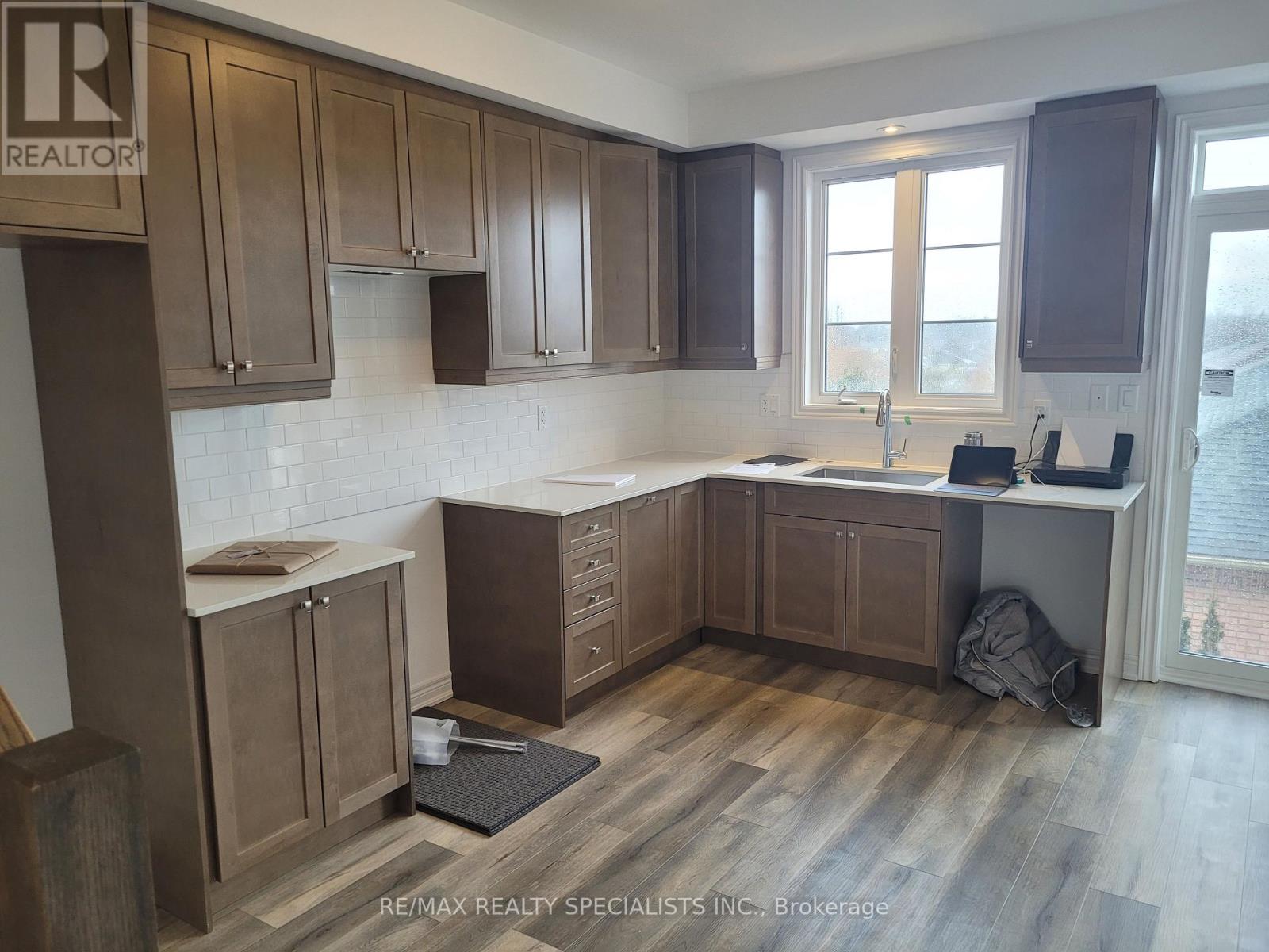 4 - 106 Court Drive, Brant, Ontario N3L 0N2 - Photo 8 - X13249140