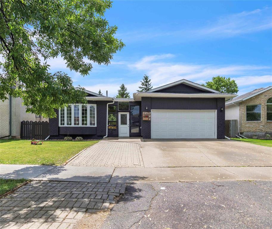 784 Beecher Avenue, Winnipeg, Manitoba  R2V 4R5 - Photo 0 - 202614624
