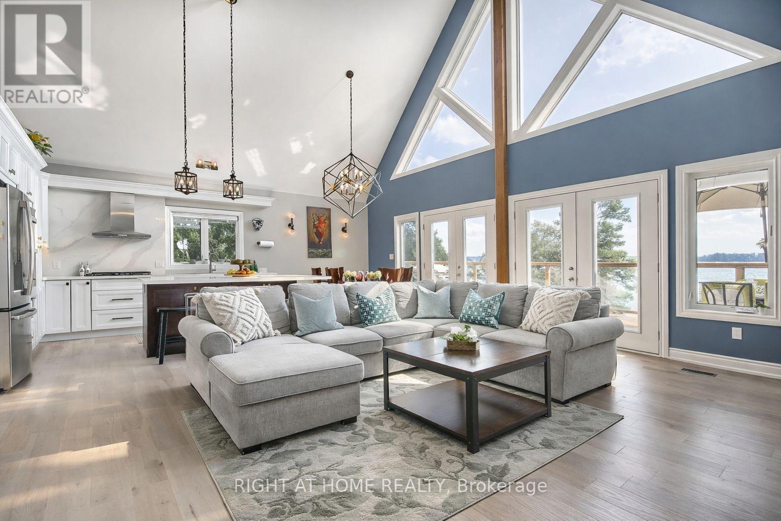26 Beach Road, Kawartha Lakes, Ontario  K0M 2C0 - Photo 4 - X13432500