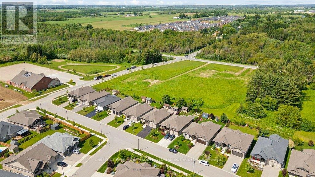 30 Duncan Court, Centre Wellington, Ontario N1M 0E9 - Photo 45 - X13464714