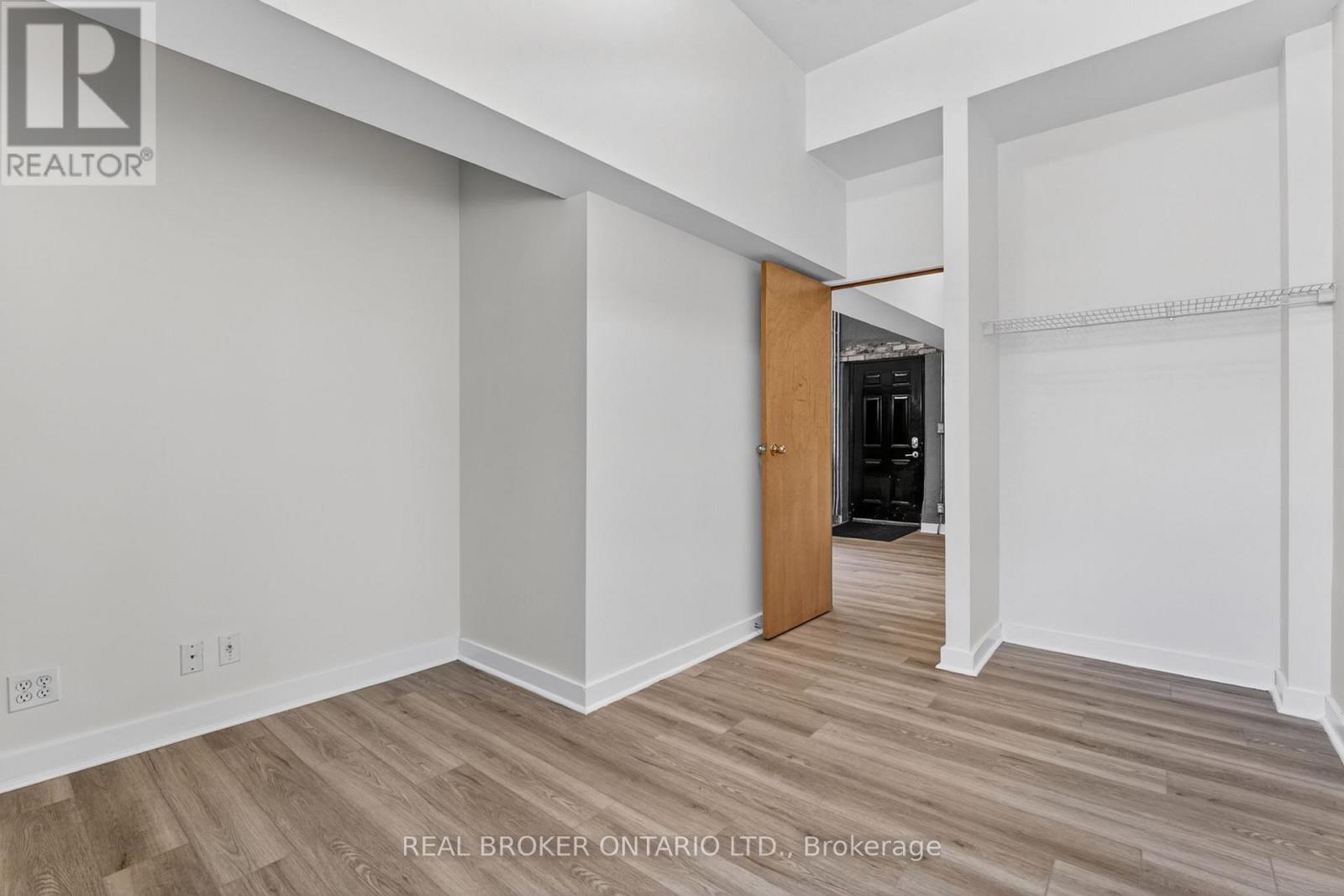 9 - 12 Bridgeport Road E, Waterloo, Ontario  N2J 2J3 - Photo 17 - X13474352