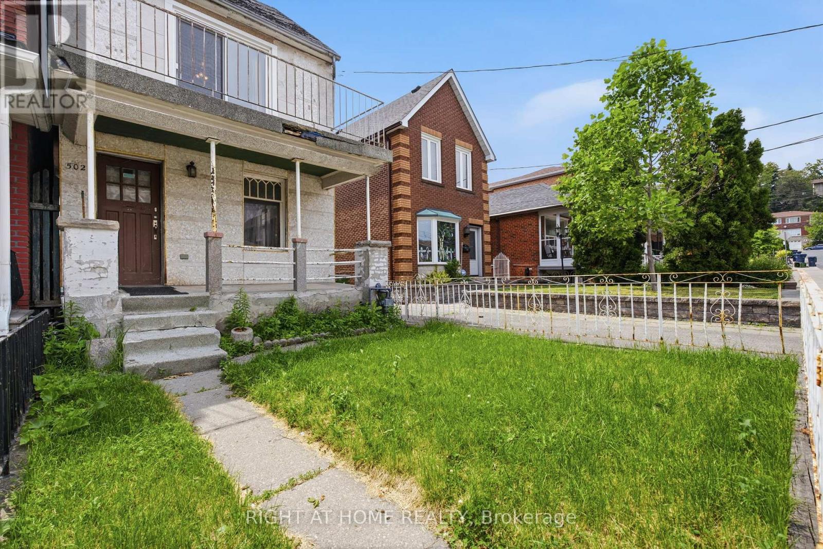 502 Salem Avenue N, Toronto, Ontario  M6H 3E1 - Photo 4 - W13477728