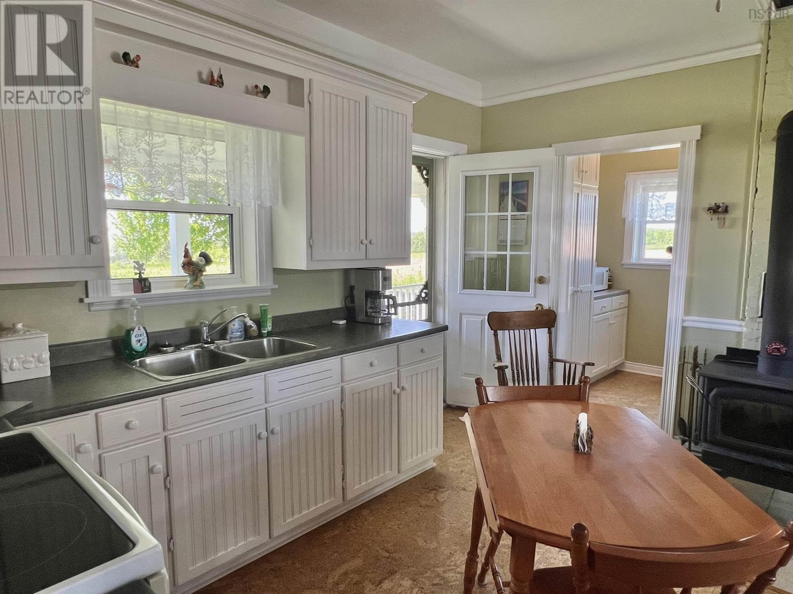 31 Macnaughton Road, Lyons Brook, Nova Scotia  B0K 1H0 - Photo 6 - 202615337