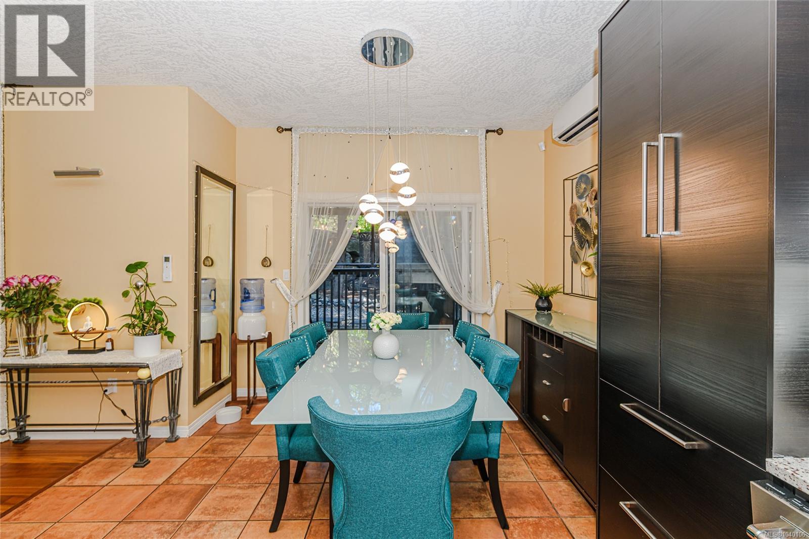 56 Stoneridge Dr, View Royal, British Columbia  V9B 6M4 - Photo 9 - 1040106