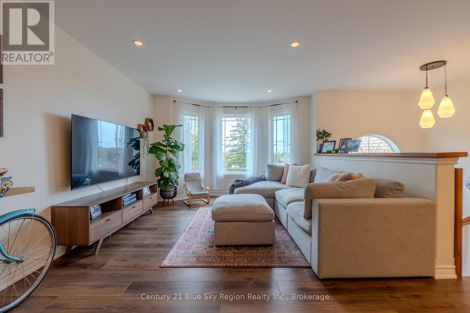 65 Belleview Crescent, North Bay, Ontario  P1B 8V2 - Photo 4 - X13478292