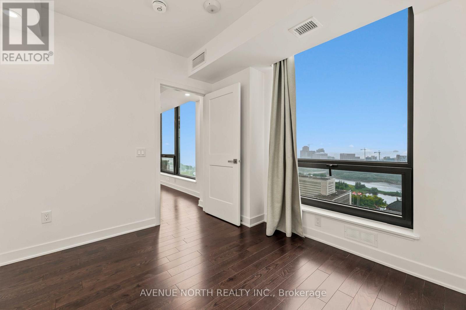 2405 - 340 Queen Street, Ottawa, Ontario  K1R 0G1 - Photo 24 - X13477642